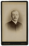 221475 Portret van mr. J.E. Ameshoff, geboren 1861, secretaris van de Nederlandsche Centraal Spoorweg-Maatschappij ...